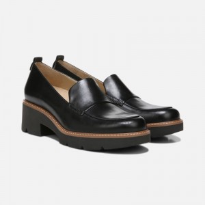 Naturalizer Darry Lug Sole Loafer Womens Black Loafers HV15-4525T3