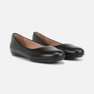 Naturalizer Maxwell Ballet Flat Womens Black Ballet Flats WM93-2263A3