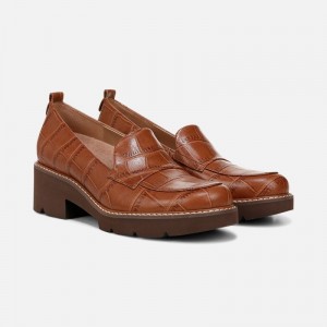 Naturalizer Darry Lug Sole Loafer Womens Brown Loafers WR32-2152X5
