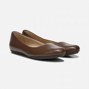 Naturalizer Maxwell Ballet Flat Womens Brown Ballet Flats CO25-7045W1
