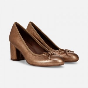 Naturalizer Sienna Block Heel Pump Womens Brown Block Heels SE90-2780G0
