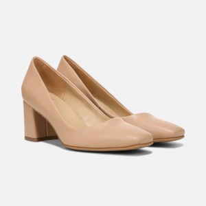 Naturalizer Warner Pump Womens Brown Pumps MF42-1292Z6
