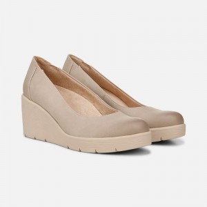 Naturalizer SOUL About Time Wedge Pump Womens Grey Brown Wedges IY12-7442O4