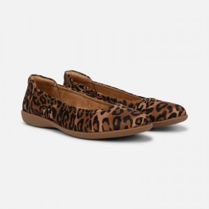 Naturalizer Flexy Flat Womens Leopard Ballet Flats FY55-6765T5