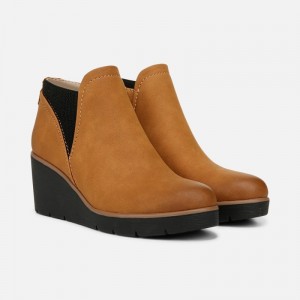 Naturalizer SOUL Affirm Weather Resistant Ankle Booties Womens Light Brown Booties GT73-7133F5