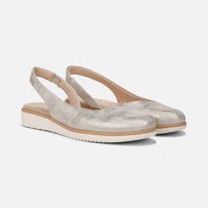 Naturalizer SOUL Idea d'Orsay Flat Womens Light Gold Slingbacks LE81-7461L6