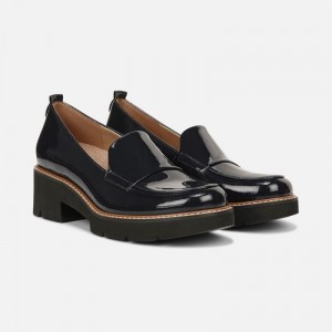 Naturalizer Darry Lug Sole Loafer Womens Navy Loafers BB74-3254U4