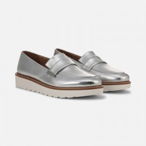 Naturalizer ADILINE LOAFER Womens Silver Loafers NG35-0465X7