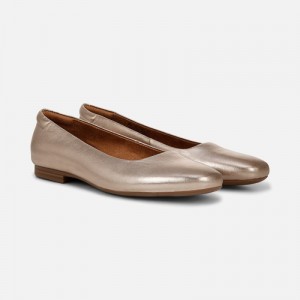 Naturalizer Kelly Ballet Flat Womens Silver Ballet Flats HM73-4743W3
