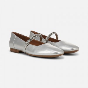 Naturalizer Kelly Chain Mary Jane Flat Womens Silver Mary Janes FK07-3917Y2