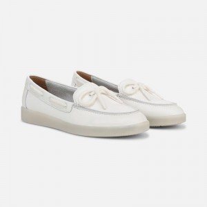Naturalizer Keel Boat Shoe Womens White Loafers OY10-2350F8