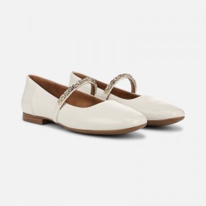 Naturalizer Kelly Chain Mary Jane Flat Womens White Mary Janes FB34-6374Z9