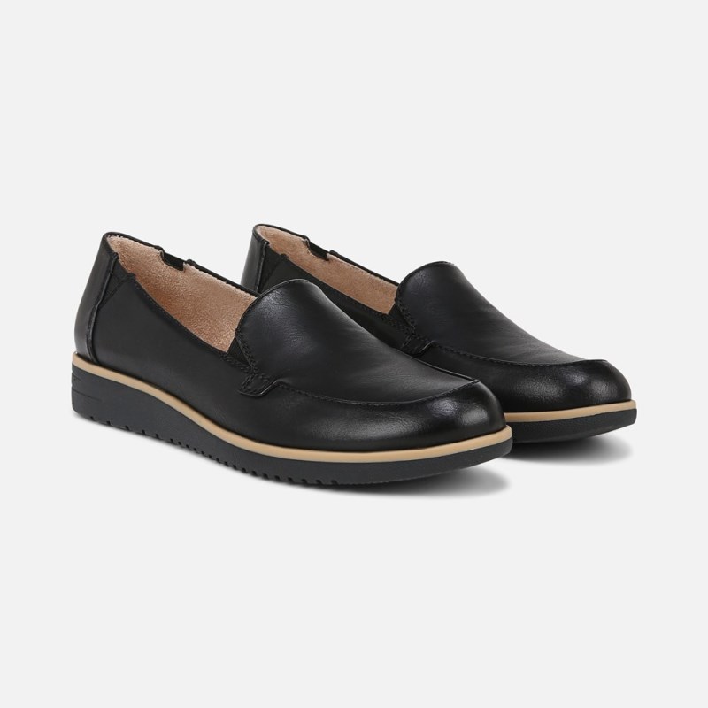 Naturalizer SOUL Idea Moc Loafer Womens Black Loafers MR22-3792W5