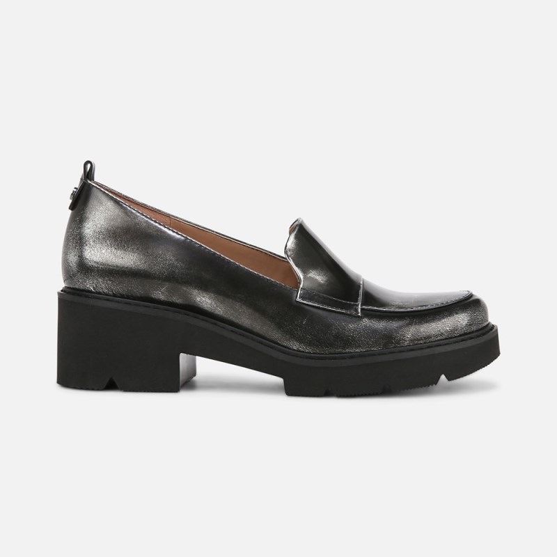 Naturalizer Darry Lug Sole Loafer Womens Black / Silver Loafers NB60-4050U4