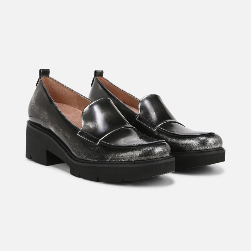 Naturalizer Darry Lug Sole Loafer Womens Black / Silver Loafers NB60-4050U4