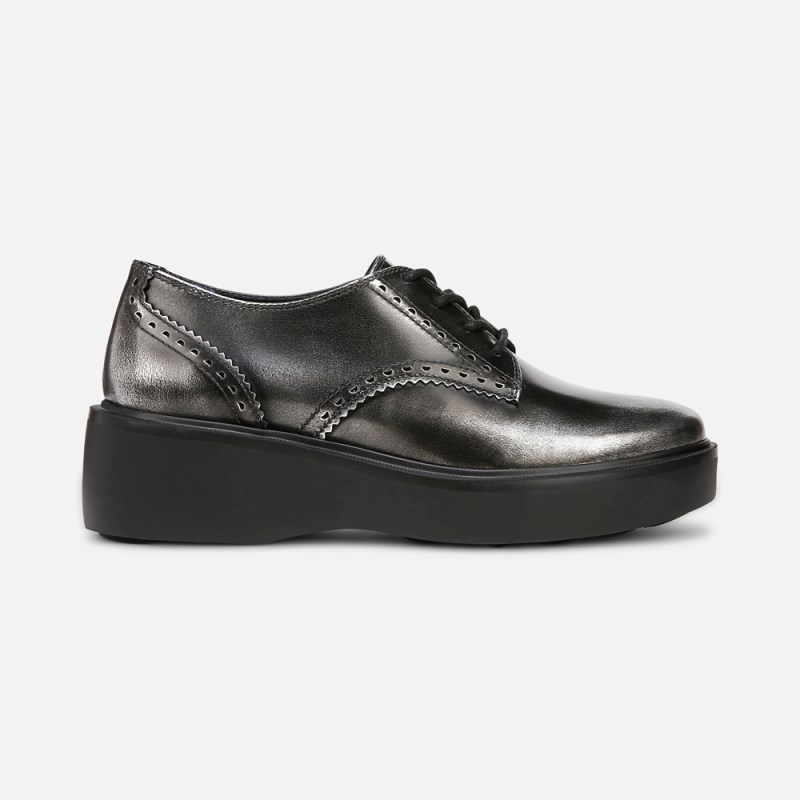Naturalizer Obtain Lace up Derby Womens Silver Loafers CQ60-6410W5